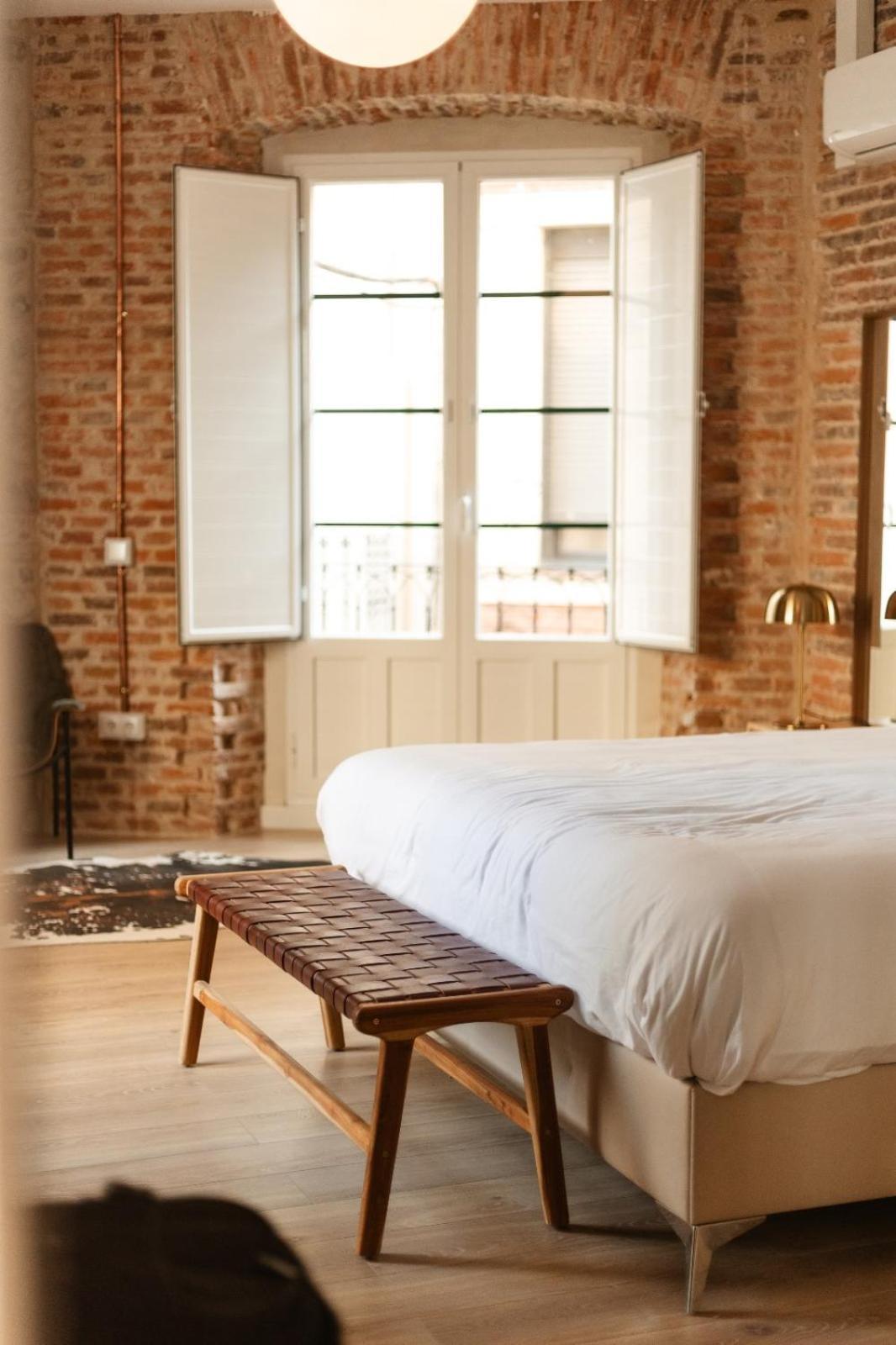 Albany Ancha Hotel León Buitenkant foto A bedroom at Hotel 927