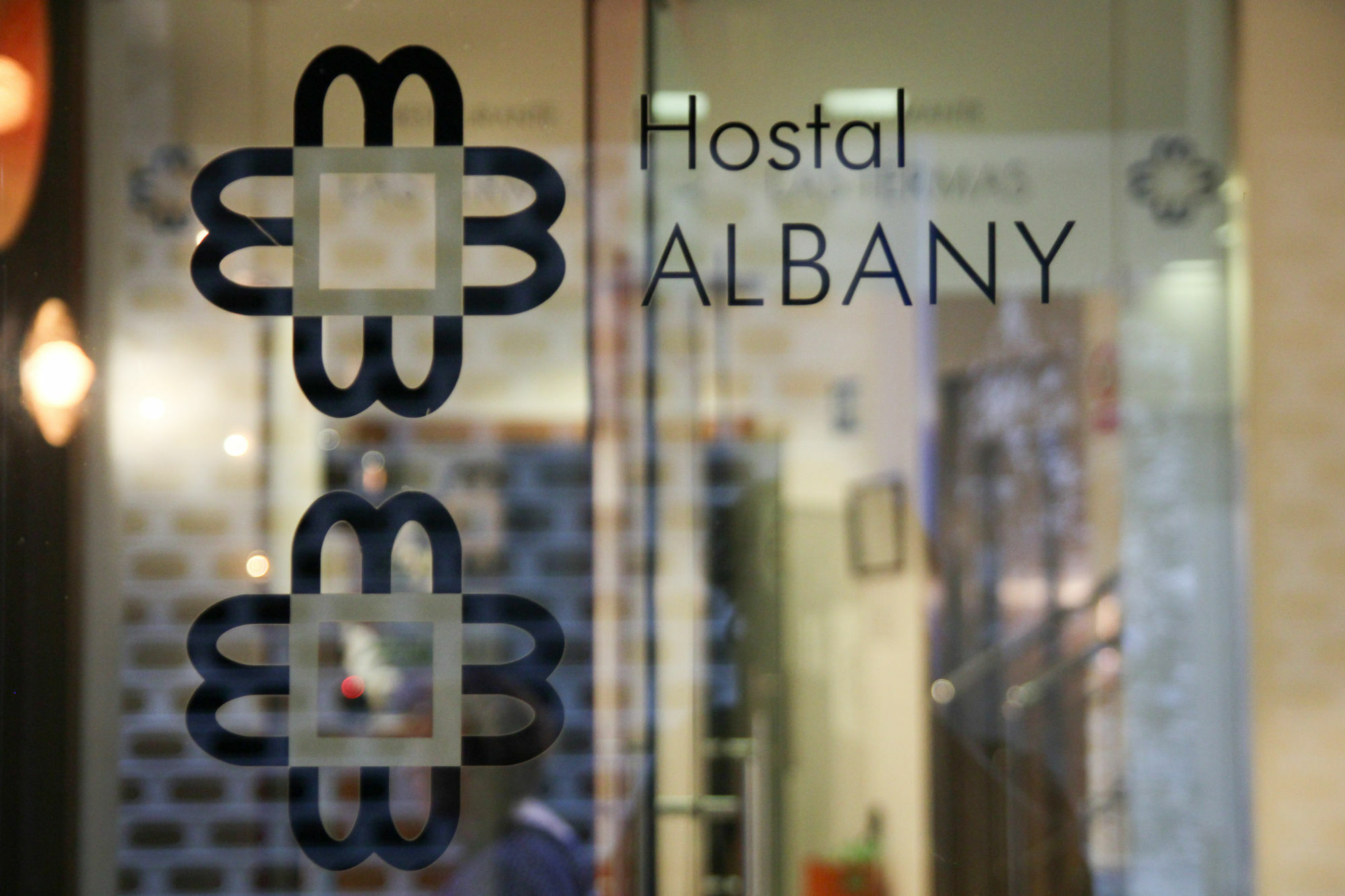Albany Ancha Hotel León Buitenkant foto Hostel Albany